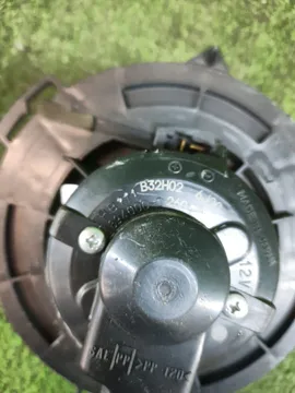 МОТОРЧИК ПЕЧКИ НА MAZDA AXELA BKEP