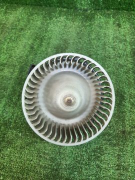 МОТОРЧИК ПЕЧКИ НА TOYOTA STARLET EP91