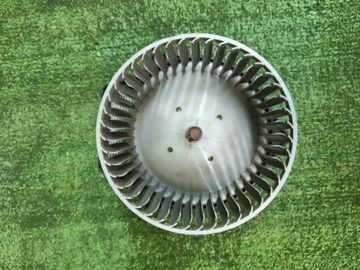 МОТОРЧИК ПЕЧКИ НА SUBARU FORESTER SF5