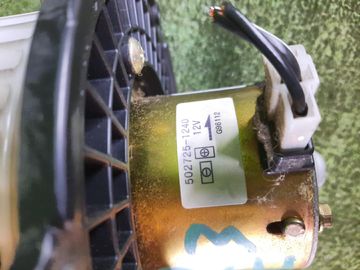 МОТОРЧИК ПЕЧКИ НА MITSUBISHI PAJERO IO H76W