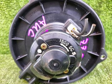 МОТОРЧИК ПЕЧКИ НА TOYOTA COROLLA FIELDER ZZE122G