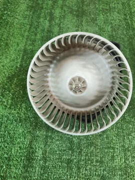 МОТОРЧИК ПЕЧКИ НА NISSAN CEFIRO A32