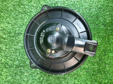 МОТОРЧИК ПЕЧКИ НА TOYOTA COROLLA NZE121