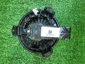 МОТОРЧИК ПЕЧКИ НА TOYOTA VITZ KSP130