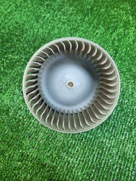 МОТОРЧИК ПЕЧКИ НА TOYOTA CAMI J102E