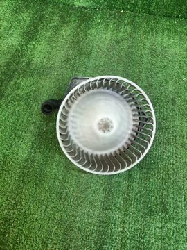 МОТОРЧИК ПЕЧКИ НА NISSAN BLUEBIRD EU14