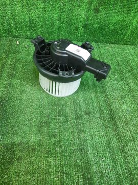 МОТОРЧИК ПЕЧКИ НА TOYOTA RAIZE A201A