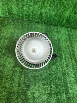 МОТОРЧИК ПЕЧКИ НА NISSAN EXPERT VW11