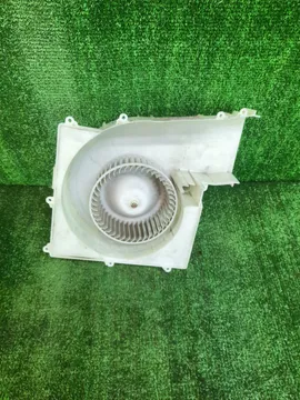 МОТОРЧИК ПЕЧКИ НА NISSAN SUNNY FB15