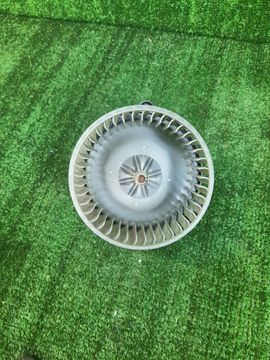 МОТОРЧИК ПЕЧКИ НА TOYOTA COROLLA NZE121