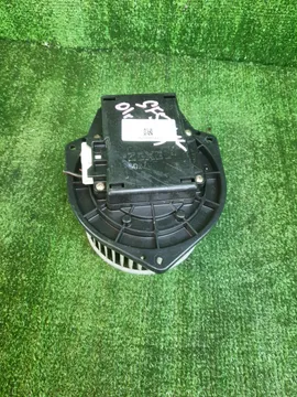 МОТОРЧИК ПЕЧКИ НА SUBARU FORESTER SF5