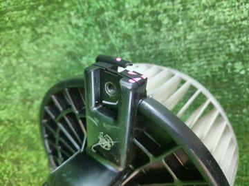 МОТОРЧИК ПЕЧКИ НА HONDA CIVIC FERIO ES1