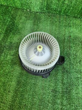 МОТОРЧИК ПЕЧКИ НА TOYOTA ALPHARD GGH20W