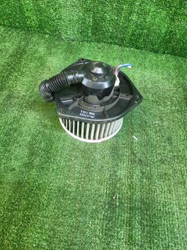 МОТОРЧИК ПЕЧКИ НА NISSAN BLUEBIRD QU14