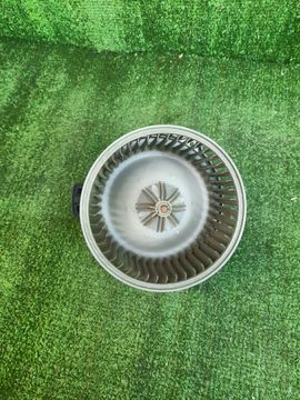 МОТОРЧИК ПЕЧКИ НА TOYOTA CORONA PREMIO ST210