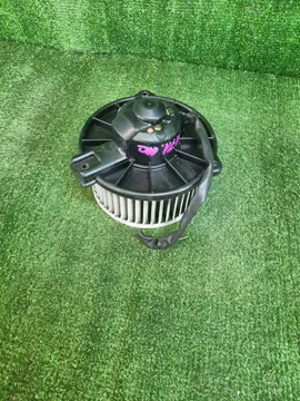 МОТОРЧИК ПЕЧКИ НА MITSUBISHI LEGNUM EA7W