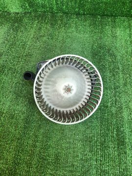 МОТОРЧИК ПЕЧКИ НА NISSAN CEFIRO A33