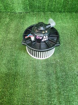 МОТОРЧИК ПЕЧКИ НА MAZDA DEMIO DW3W