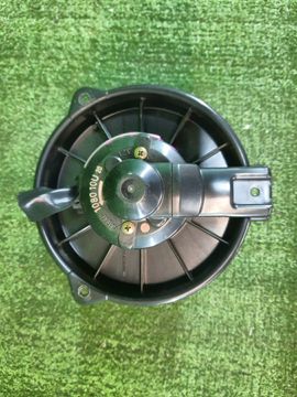 МОТОРЧИК ПЕЧКИ НА TOYOTA COROLLA AE110