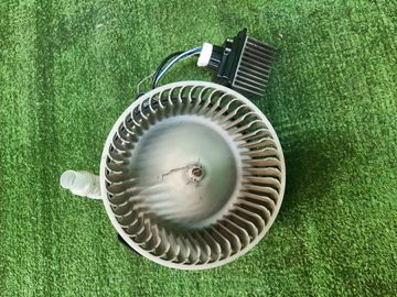 МОТОРЧИК ПЕЧКИ НА MAZDA FAMILIA BJ5P