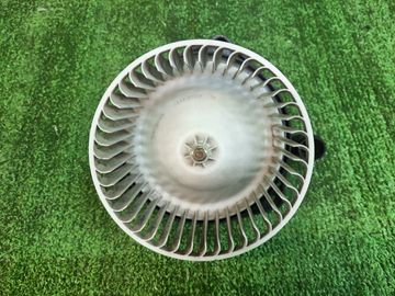 МОТОРЧИК ПЕЧКИ НА NISSAN CEFIRO A32