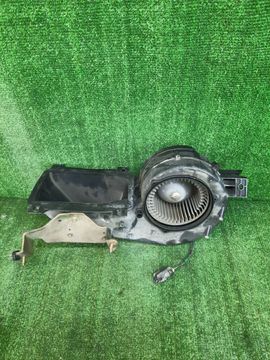 МОТОРЧИК ПЕЧКИ НА MAZDA BONGO FRIENDEE SGEW