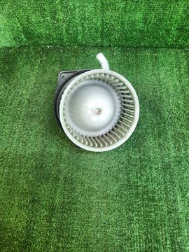 МОТОРЧИК ПЕЧКИ НА MITSUBISHI RVR GA3W