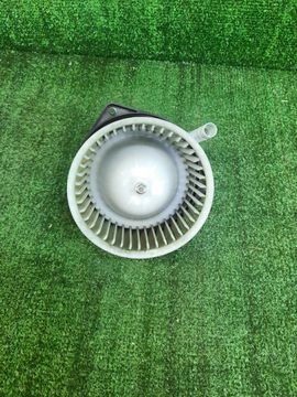 МОТОРЧИК ПЕЧКИ НА MITSUBISHI RVR GA3W