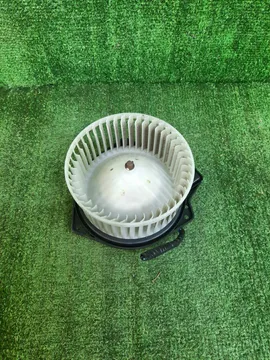 МОТОРЧИК ПЕЧКИ НА NISSAN SERENA TC24