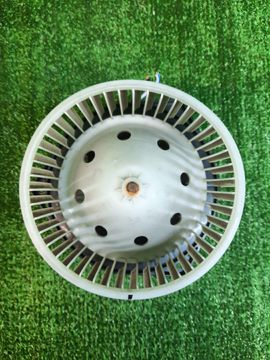 МОТОРЧИК ПЕЧКИ НА NISSAN PRESAGE TU31