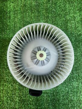 МОТОРЧИК ПЕЧКИ НА TOYOTA RAV4 ACA36W