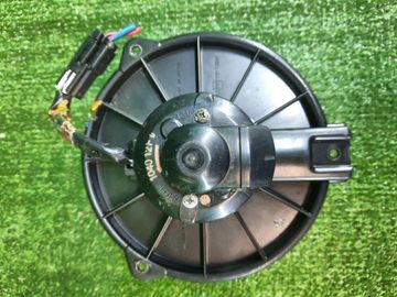 МОТОРЧИК ПЕЧКИ НА TOYOTA TOWN ACE NOAH KR42V
