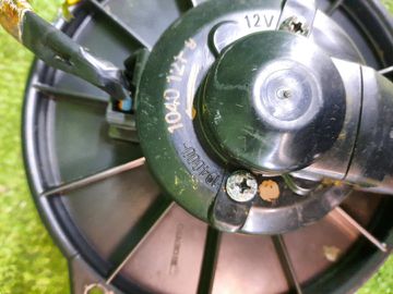 МОТОРЧИК ПЕЧКИ НА TOYOTA TOWN ACE NOAH KR42V