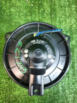 МОТОРЧИК ПЕЧКИ НА TOYOTA PREMIO ZZT240