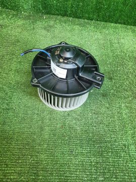 МОТОРЧИК ПЕЧКИ НА TOYOTA CARINA AT212