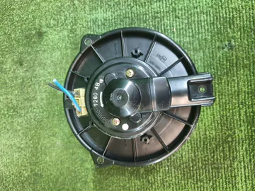 МОТОРЧИК ПЕЧКИ НА TOYOTA CAMRY GRACIA SXV20