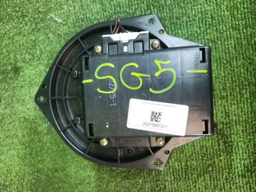 МОТОРЧИК ПЕЧКИ НА SUBARU FORESTER SG5