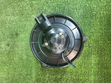 МОТОРЧИК ПЕЧКИ НА TOYOTA IPSUM ACM21W