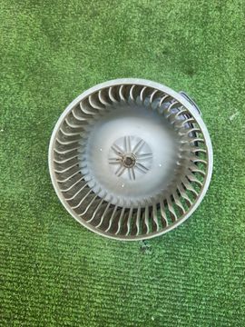 МОТОРЧИК ПЕЧКИ НА TOYOTA IPSUM ACM21W