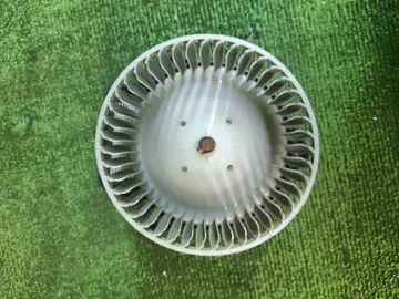 МОТОРЧИК ПЕЧКИ НА SUBARU FORESTER SG5