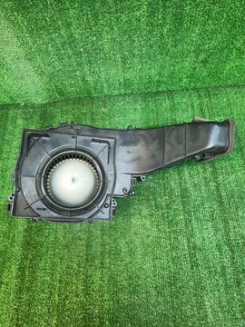 МОТОРЧИК ПЕЧКИ НА SUBARU IMPREZA GG2