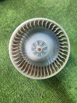 МОТОРЧИК ПЕЧКИ НА TOYOTA IPSUM ACM21W