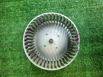 МОТОРЧИК ПЕЧКИ НА MITSUBISHI PAJERO IO H77W