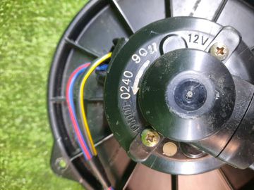 МОТОРЧИК ПЕЧКИ НА TOYOTA CAMRY SV40