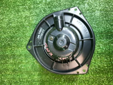 МОТОРЧИК ПЕЧКИ НА HONDA HR-V GH4