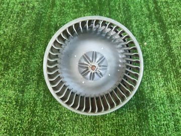 МОТОРЧИК ПЕЧКИ НА TOYOTA COROLLA FIELDER ZZE122G