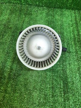 МОТОРЧИК ПЕЧКИ НА SUZUKI ESCUDO TD54W