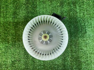 МОТОРЧИК ПЕЧКИ НА TOYOTA VITZ NSP130