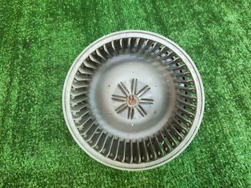 МОТОРЧИК ПЕЧКИ НА TOYOTA CALDINA ST195G