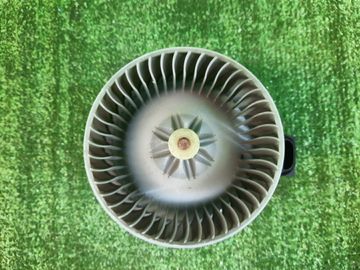 МОТОРЧИК ПЕЧКИ НА TOYOTA RUSH J210E